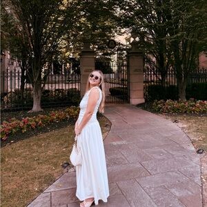 Meet your Posher, Greer